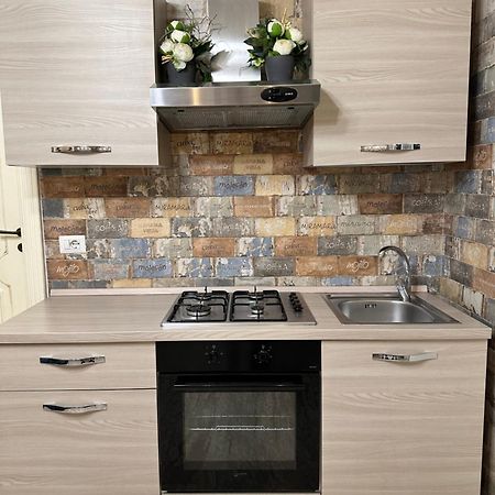 ナポリ Gold94 Bed & Breakfast エクステリア 写真