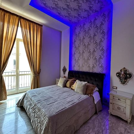 ナポリ Gold94 Bed & Breakfast エクステリア 写真
