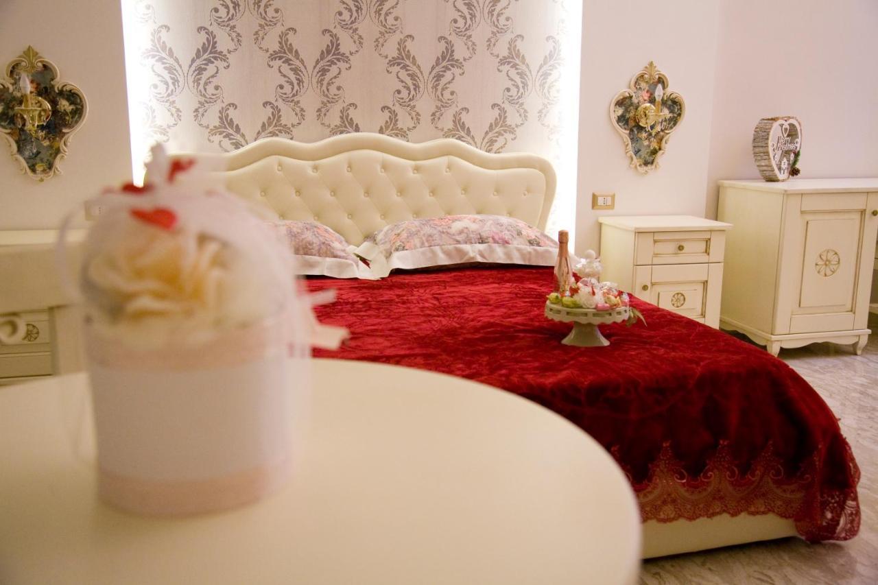 ナポリ Gold94 Bed & Breakfast エクステリア 写真