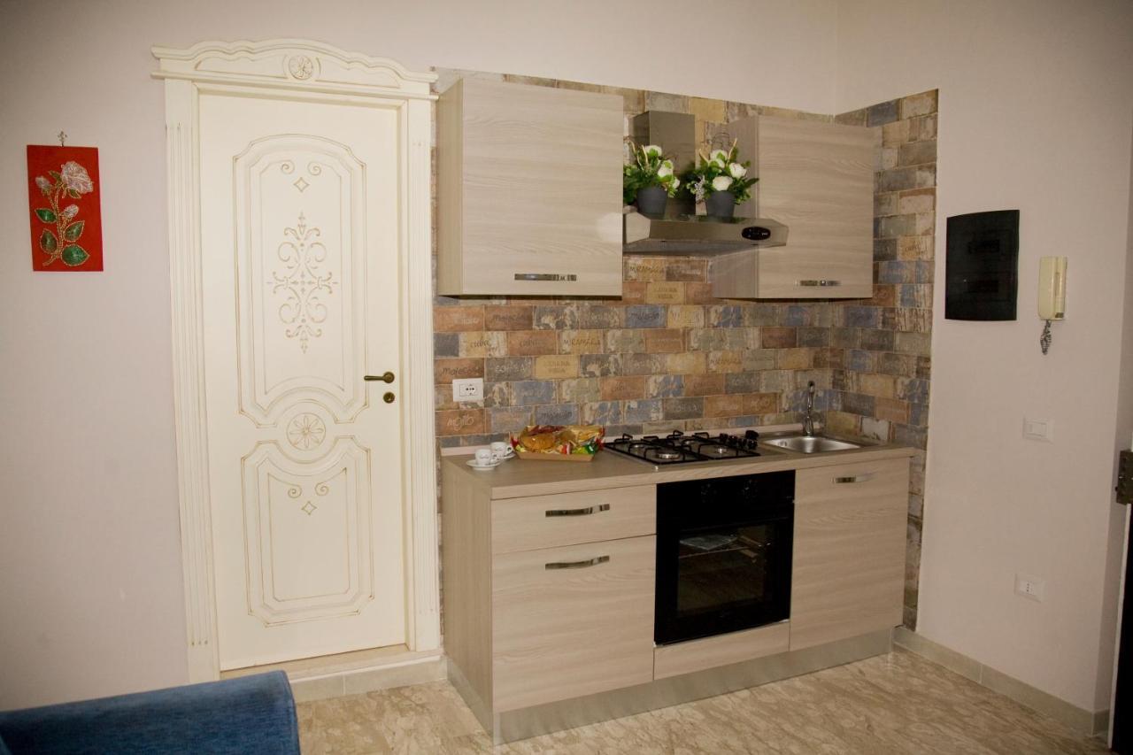 ナポリ Gold94 Bed & Breakfast エクステリア 写真